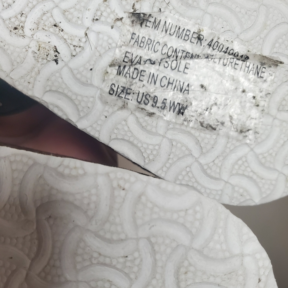 Torrid Medallion Slide Size 9.5 Extra Wide Width Black - Picture 12 of 12